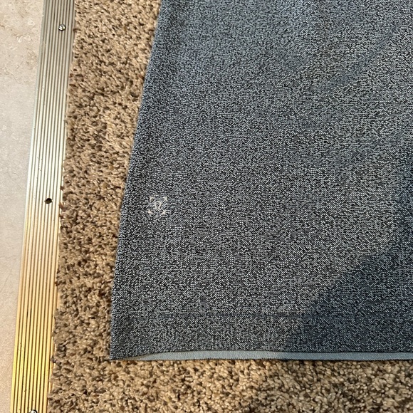 Men’s Lululemon size Small metal vent tech, long sleeve Crew Neckline - Picture 7 of 8